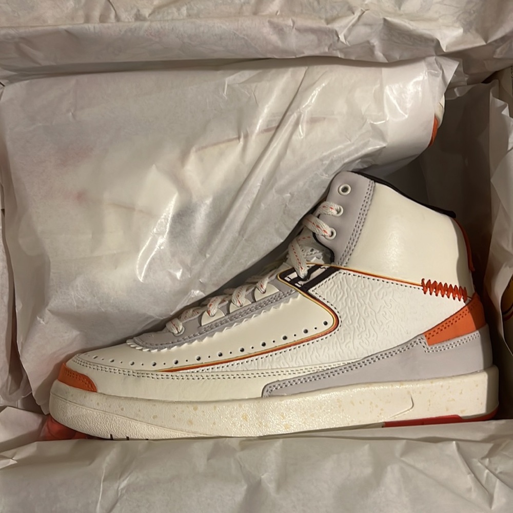 BRAND NEW SPECIAL EDITION MAISON CHATEAU ROUGE RETRO JORDAN 2 NWT - Picture 7 of 17